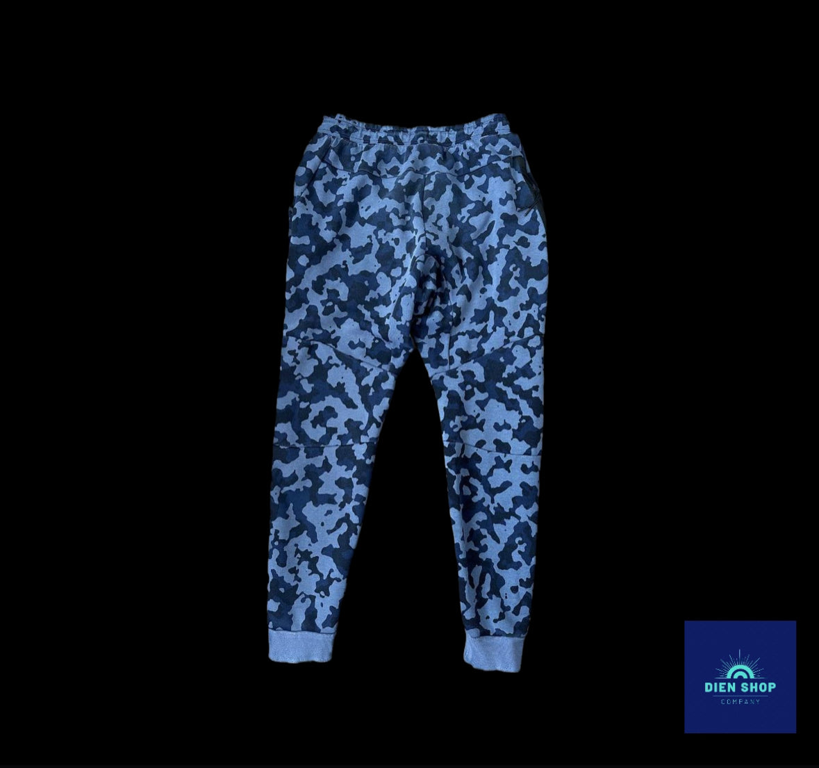 Nike Sportswear Tech Fleece Joggers
Diffused Blue/Black/Blue Camo