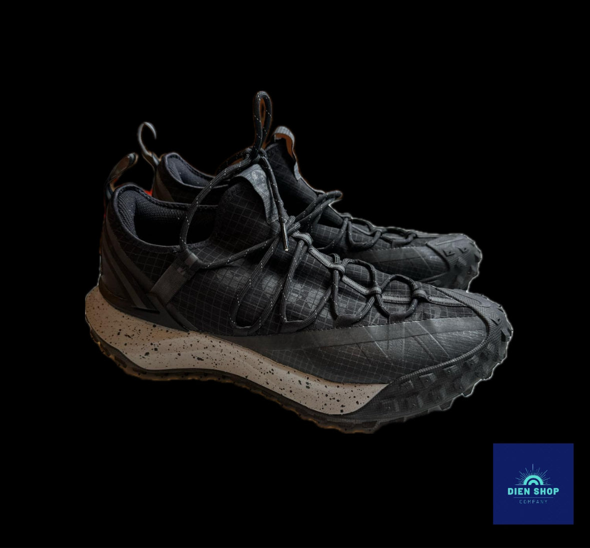 Nike ACG Mountain Fly Low
Haven