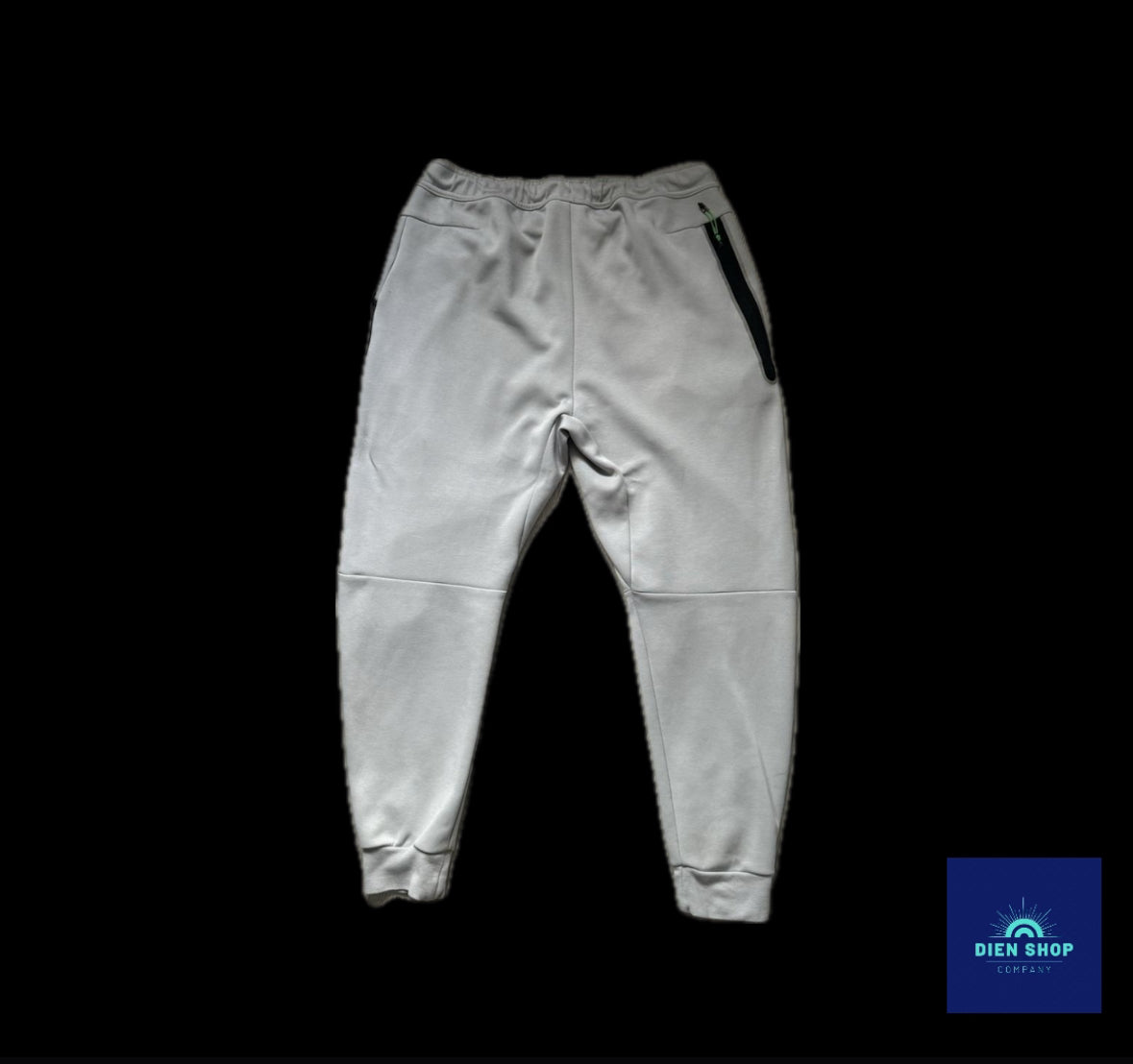 Nike Sportswear Tech Fleece Joggers
Light Smoke Grey/Anthracite/Sail