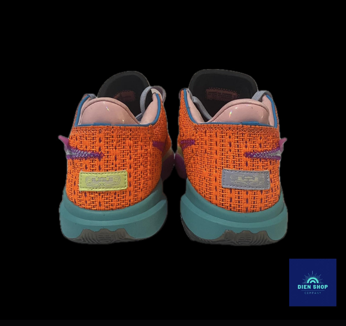 Nike LeBron 20
Chosen 1