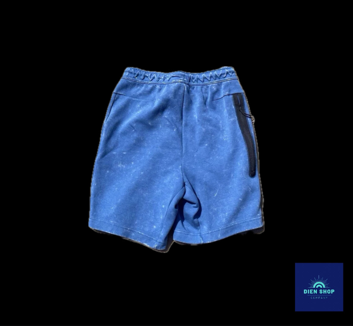 Nike Sportswear Tech Fleece Shorts
Dark Marina Blue/Black
