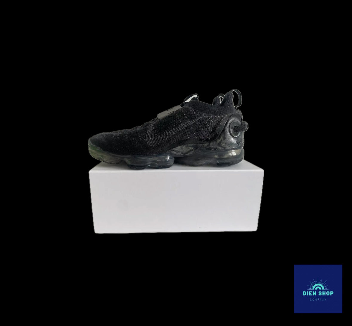Nike Air VaporMax 2020 Flyknit
Black Dark Grey