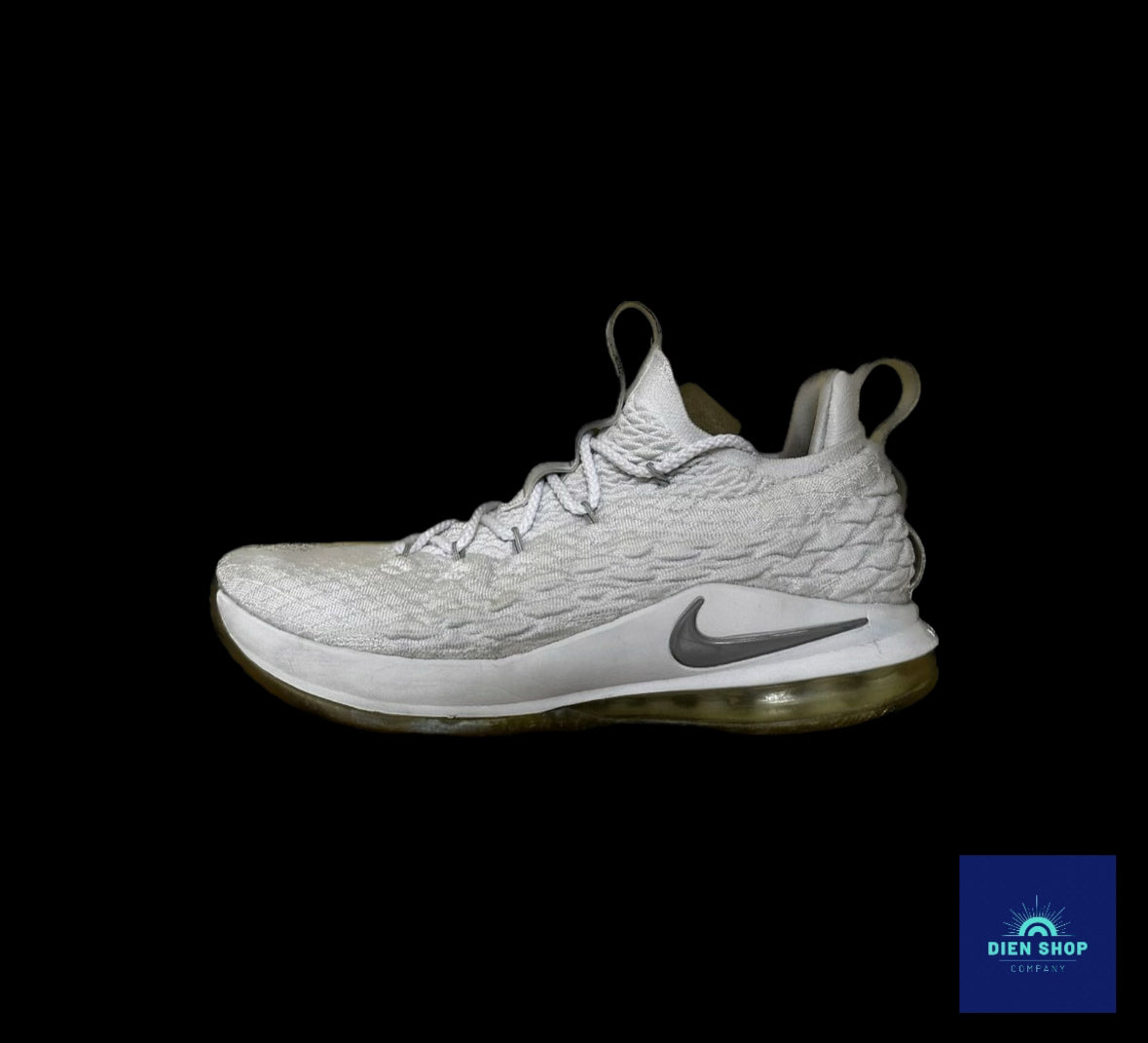 Nike LeBron 15 Low White Metallic Silver