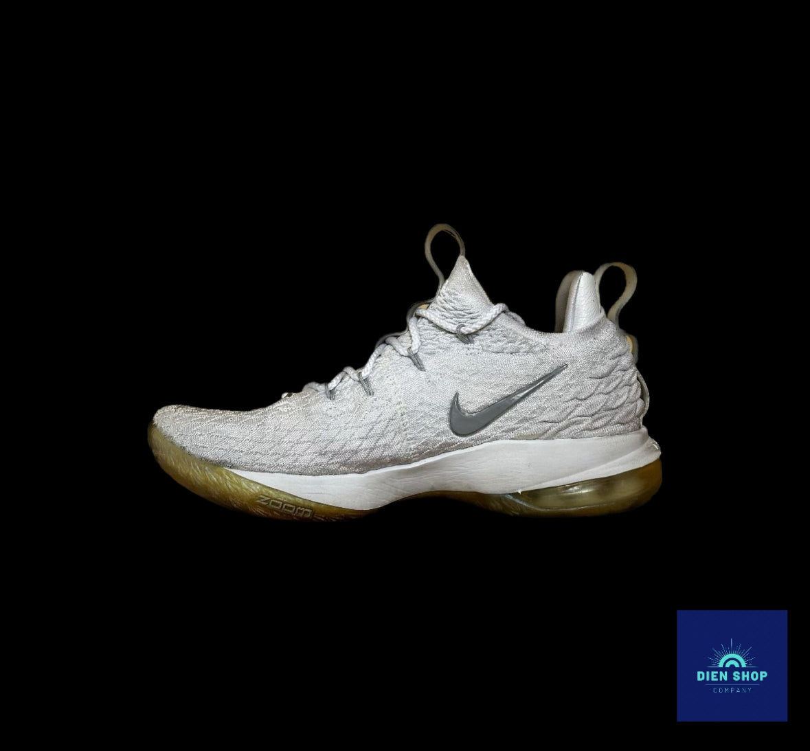 Nike LeBron 15 Low White Metallic Silver