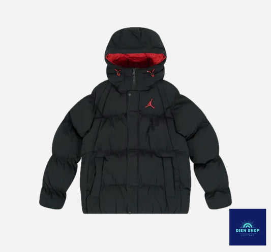 Jordan Essential Puffer Jacket
Black/Red